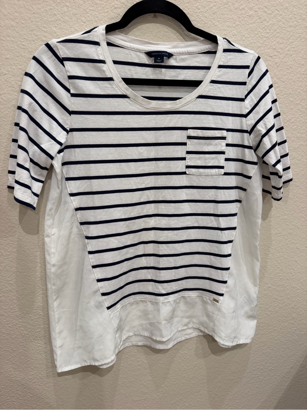 NWOT Tommy Hilfiger White & Navy Stripe Short Sleeve Pocket Top